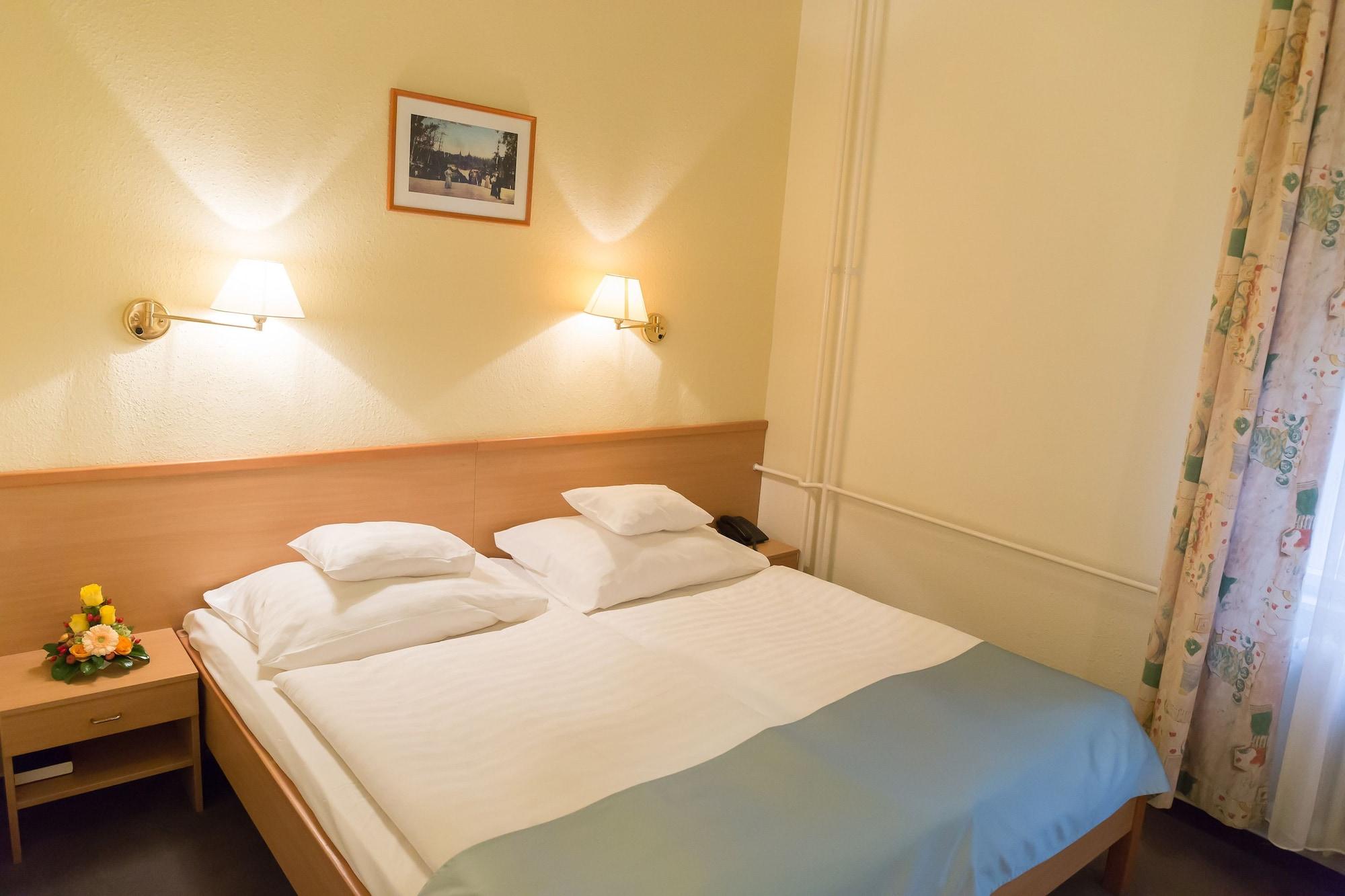 Hunguest Helios Heviz Hotell Eksteriør bilde