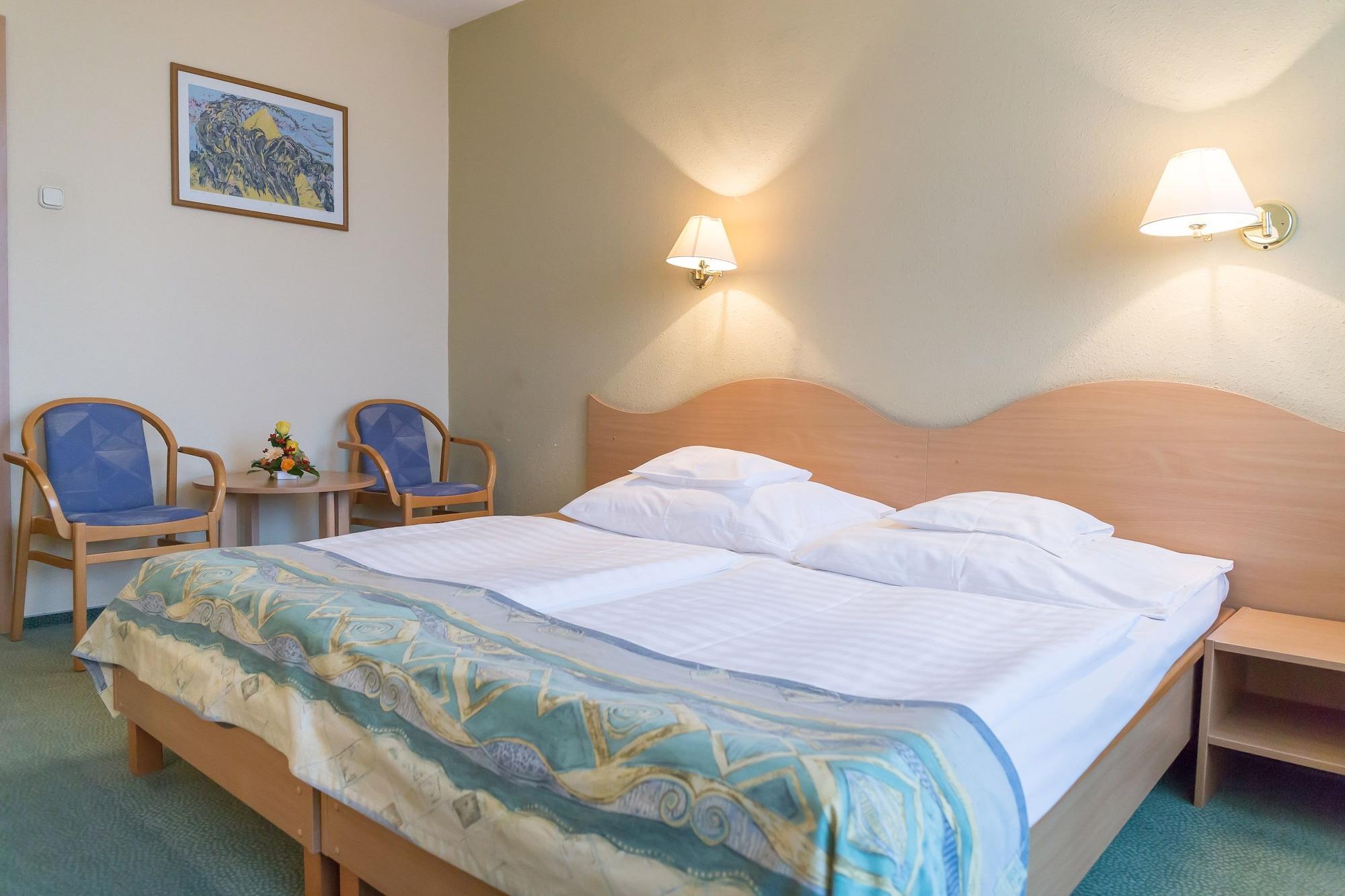 Hunguest Helios Heviz Hotell Eksteriør bilde